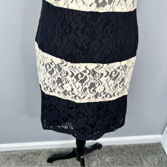 Sz 2 Just Taylor Black & Creme Lace Knee Length $69 MSRP - Picture 9 of 13